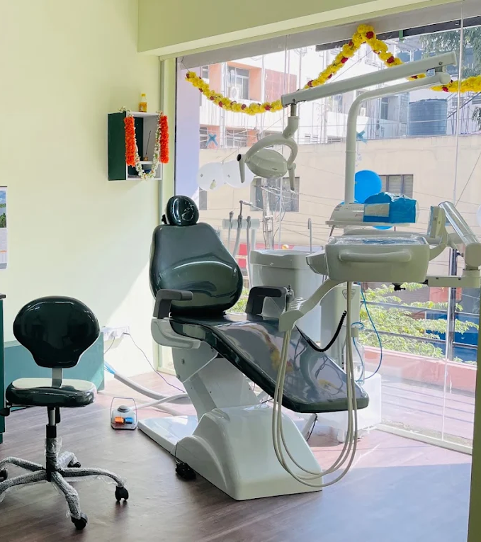 Smiling woman in a modern dental clinic
